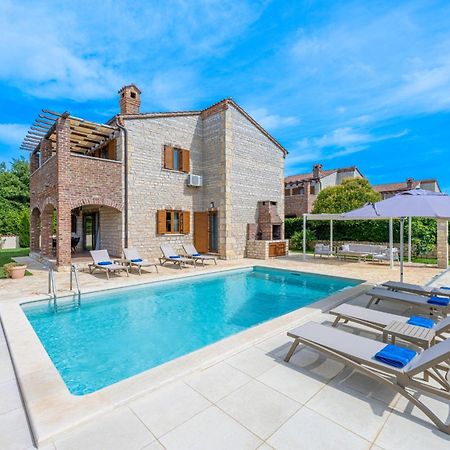 Paradise Villas Istria Svetvincenat Exterior photo